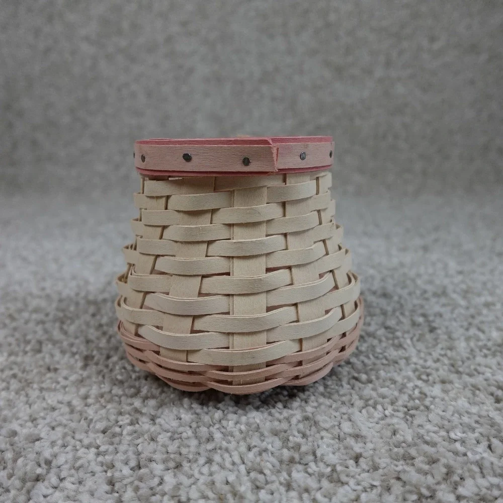 Longaberger 2009 Horizon of Hope Basket Pink Natural Woven Maple Wood Decor